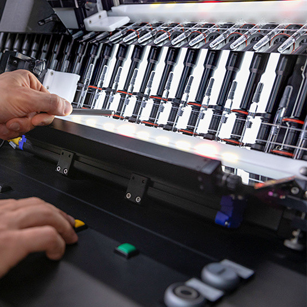 AucoVision Automated Bottle Neck Damage Vision Inspection System